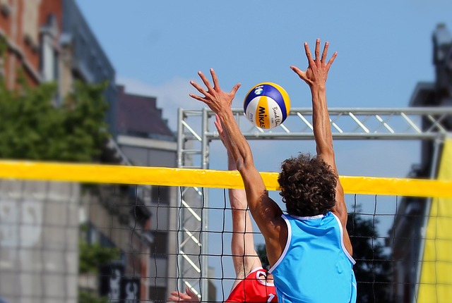 beach-volleyball-gaad8972b7_640